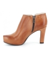 European brown leather boots with comfort 