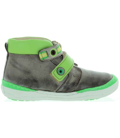 Intoeing corrective ankle shoes for kids with pronation