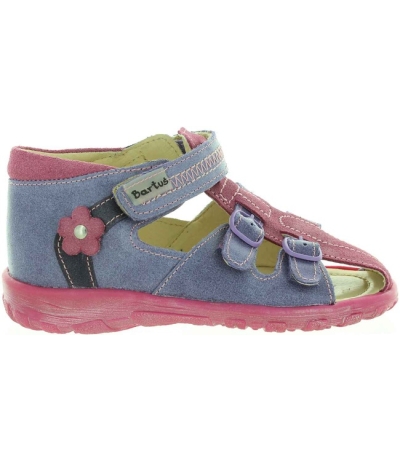 Support pronation best sandals 