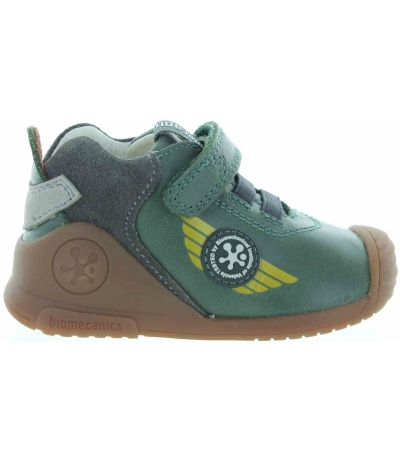 Soft gym shoes for toddler boys from Spain Soft gym shoes for toddler boys from Spain