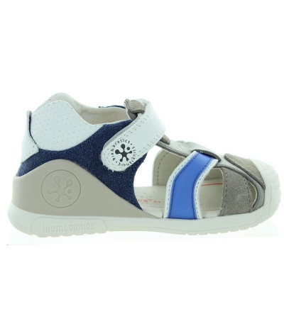 Sandals for a baby boy best for learning to walk 