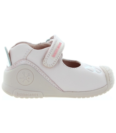 Pink baby shoes with ortho arches present