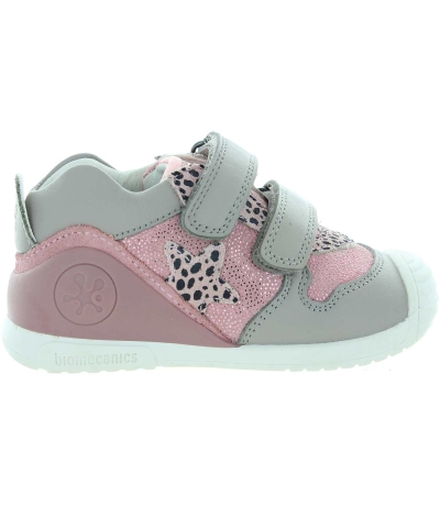 Perfect toddler sneakers for child with high arches