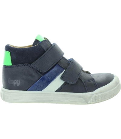 Best walking navy boots for flat footed boy