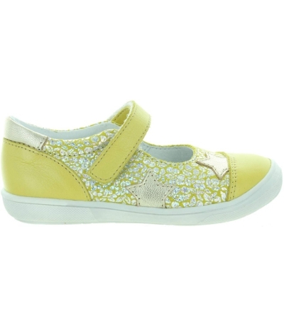 Kids shoes from Europe