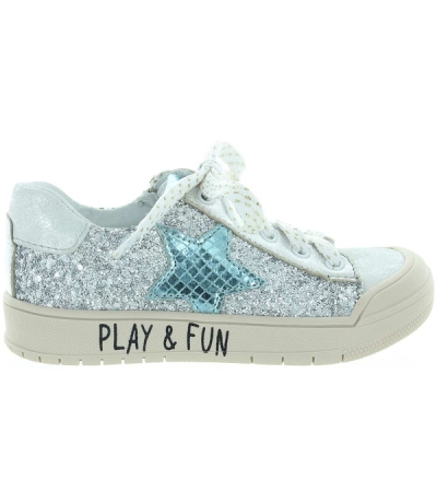 Best flexible silver leather sneakers for kids