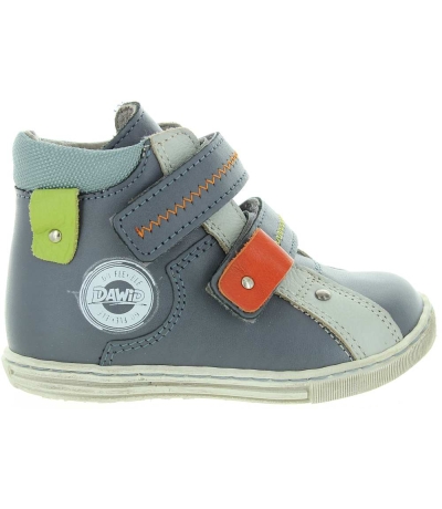 Toe In Boots for Boys | Pigeon Toe Corrective Shoes