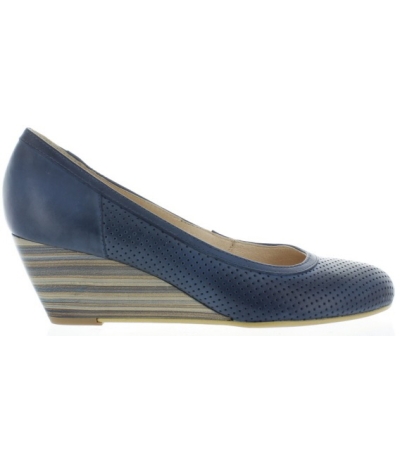 Narrow feet best adult shoes on sale
