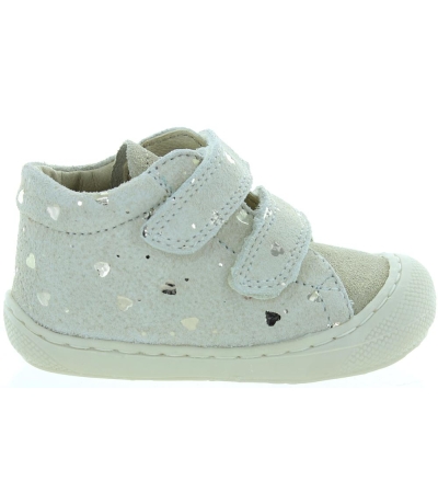 Boots for a toddler for flat feet