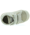 Boots for a toddler for flat feet