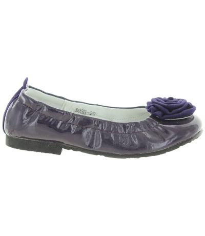 Good leather support shoes that stay on kids feet