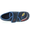 House shoes that shape kids feet 