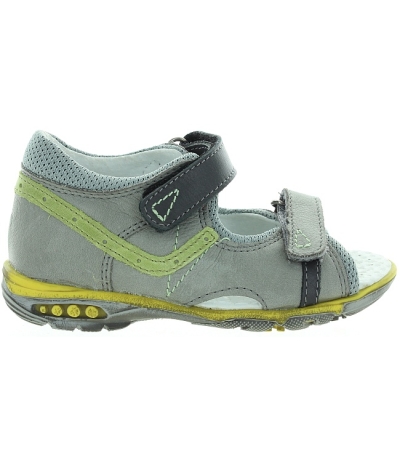 Proper foot treatment ankle shoes for children 