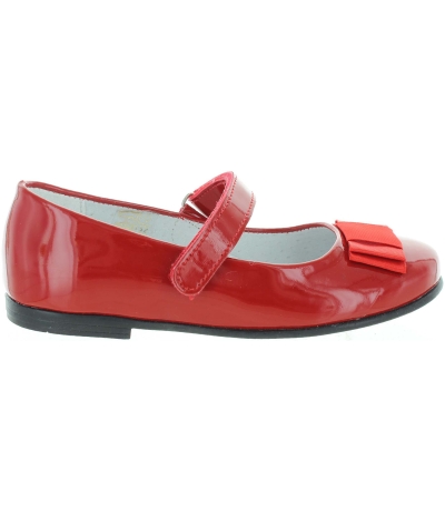 Red leather dress up shoes for girls Red leather dress up shoes for girls
