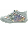 Toddler sneakers for toeing in girls