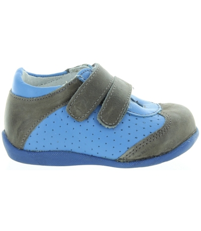 Sneakers for learning to walk with ortho arches Sneakers for learning to walk with ortho arches