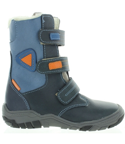 Orthopedic corrective winter boots for boys