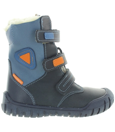 Knee height high snow boots to correct pronation Knee height high snow boots to correct pronation
