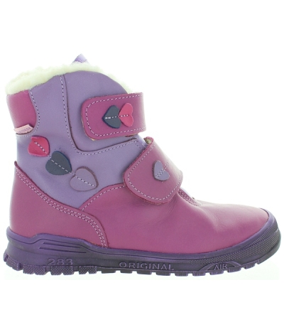European made for Winter girls waterproof snow boots for a girl European made for Winter girls waterproof snow boots for a girl