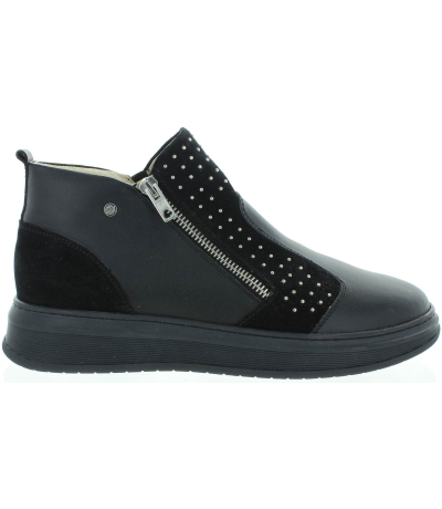 Leather fashion black orthopedic boots for teens
