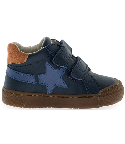Fixing overpronation blue kids shoes