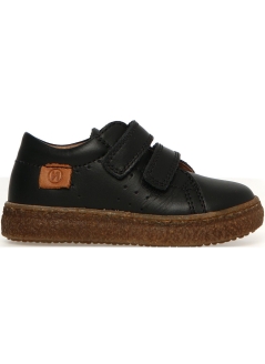 Brooks Black