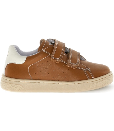 Brown boys shoes for double wide feet 