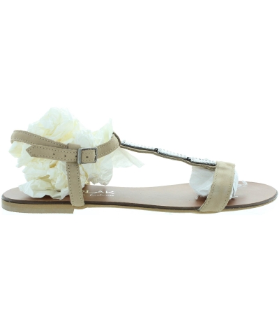 Beige teen unique European made sandals Beige teen unique European made sandals