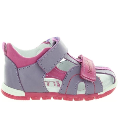 Closed toe sandals for a girl in purple leather Closed toe sandals for a girl in purple leather