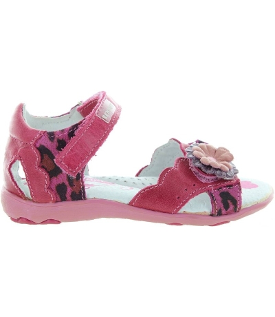 Girls sandals with ankle pronation with added ankle support 