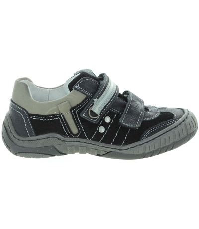 Healthy leather boys shoes with high arches 