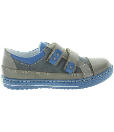 Walking shoes for supination and pronation