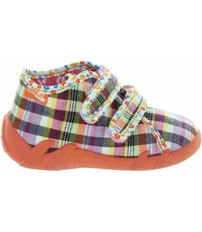 Extra wide feet house shoes for a baby Extra wide feet house shoes for a baby