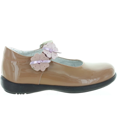 Girls shoes from Italy with good arch Girls shoes from Italy with good arch